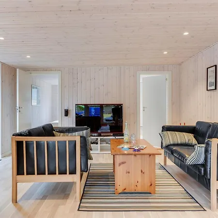 Сasa de vacaciones Hardina - 300m From The Sea By Interhome Martofte